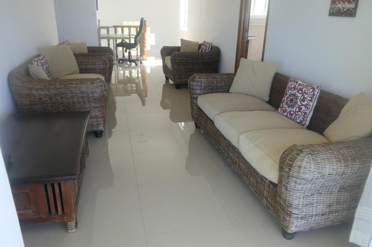 Tropical Garden Self Catering Villa Victoria Bagian luar foto