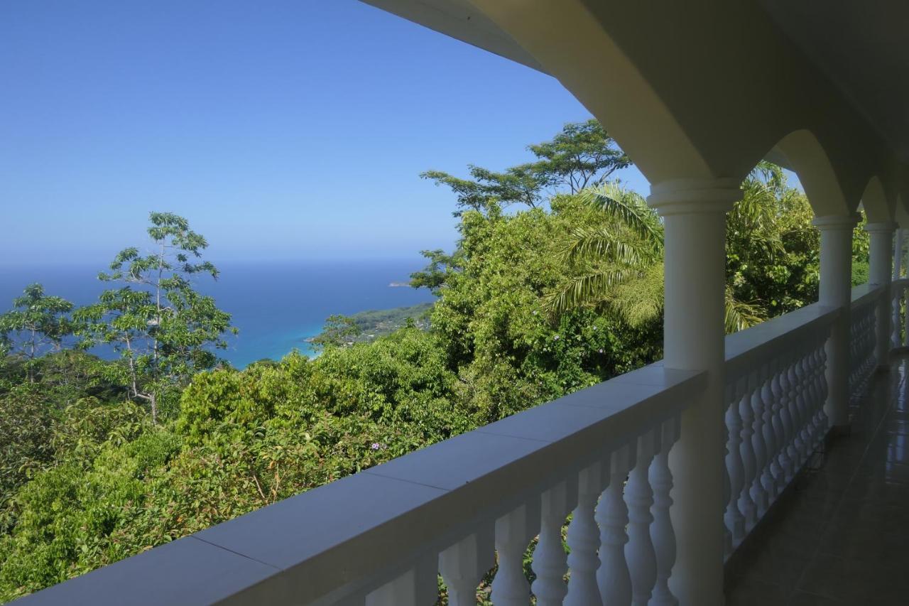 Tropical Garden Self Catering Villa Victoria Bagian luar foto