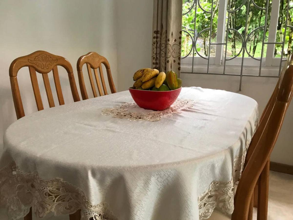 Tropical Garden Self Catering Villa Victoria Bagian luar foto